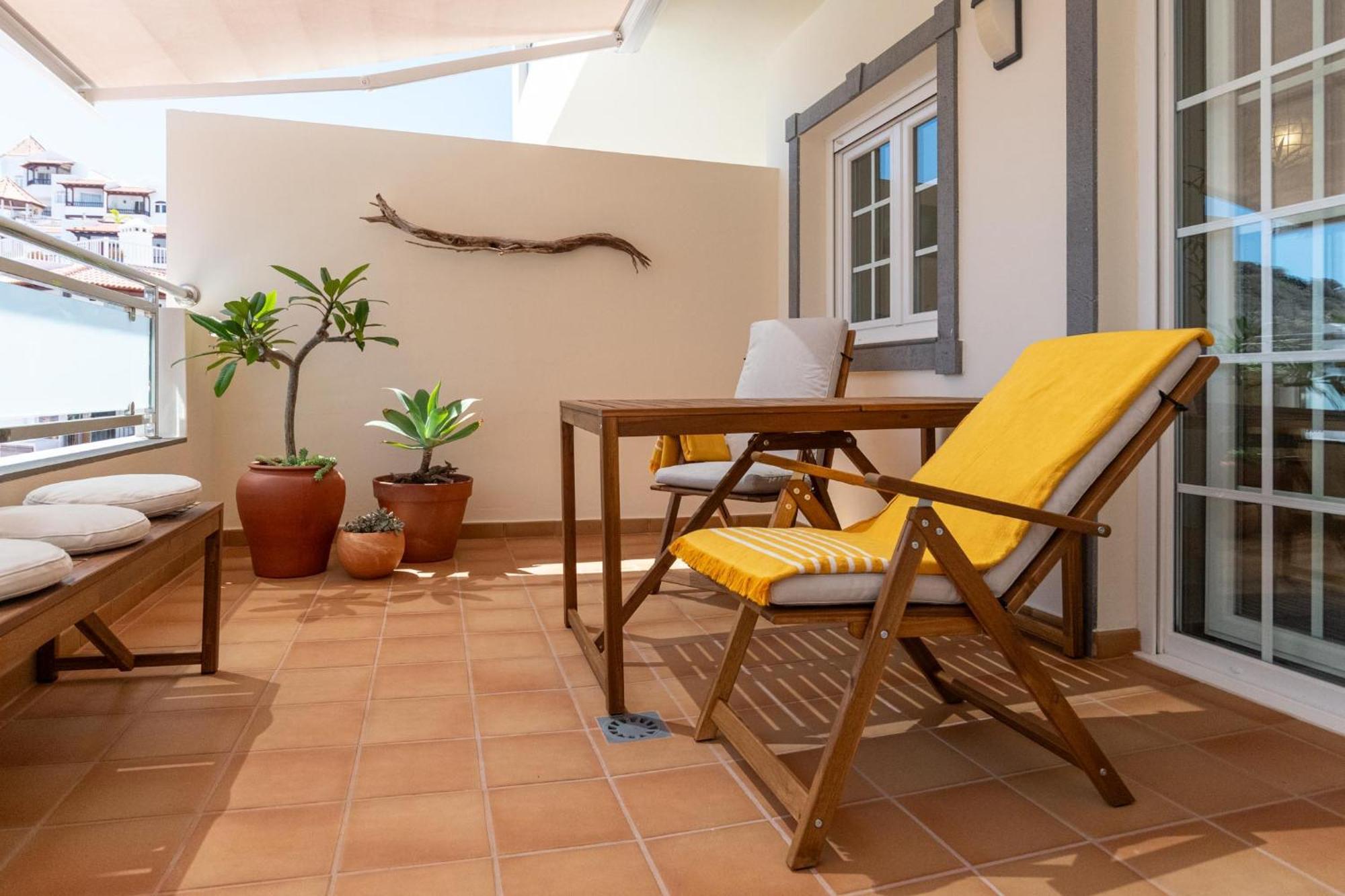Hidalgos Hideaway - La Caleta Appartement Costa Adeje  Buitenkant foto