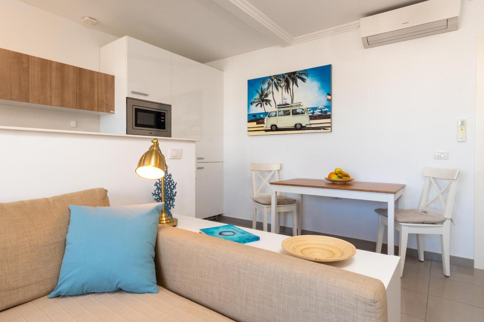 Hidalgos Hideaway - La Caleta Appartement Costa Adeje  Buitenkant foto